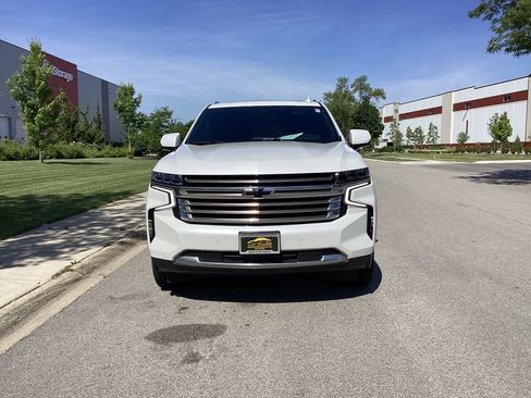 Used 2023 Chevrolet Tahoe High Country AWD/4WD image 2