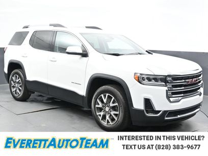 Used 2023 GMC Acadia SLE w/ Driver Convenience Package