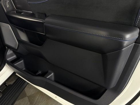 Used 2024 Ford F150 Platinum w/ FX4 Off-Road Package image 35