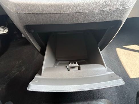 Used 2024 Ford Transit 350 XLT RWD image 32