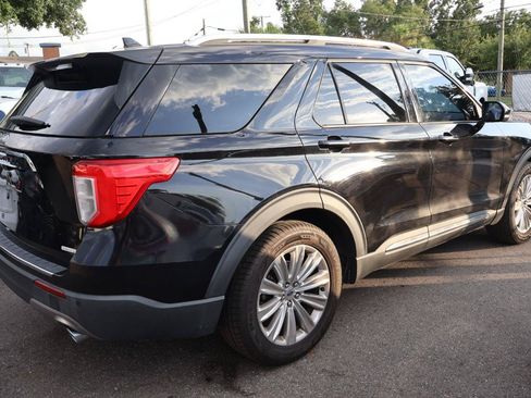 Used 2020 Ford Explorer Limited RWD image 5