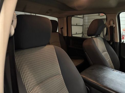 Used 2012 RAM 1500 Express w/ ST Popular Equipment Group AWD/4WD image 25