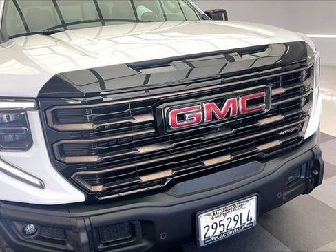 Used 2026 GMC Sierra 1500 AT4X AWD/4WD image 30