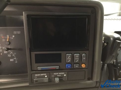 Used 1994 Chevrolet Blazer 4WD image 41