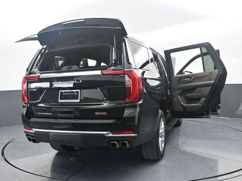 Used 2025 GMC Yukon Denali AWD/4WD image 91