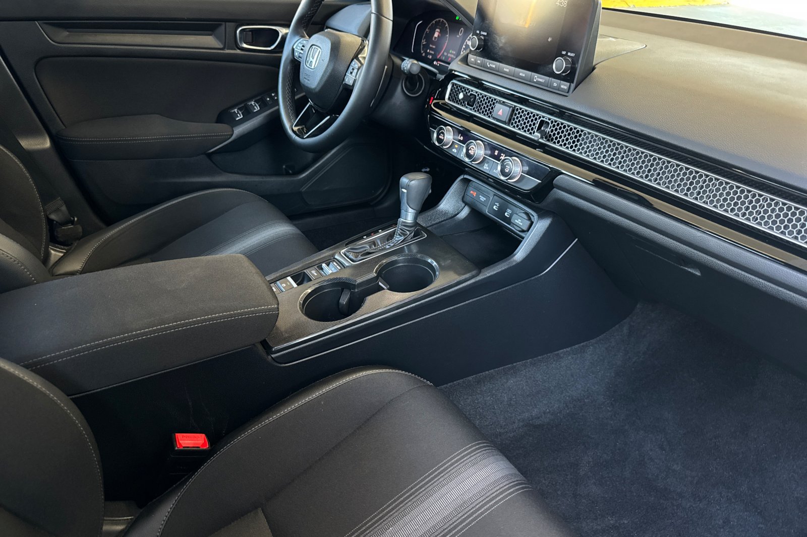 Certified 2025 Honda Civic Sport image 15