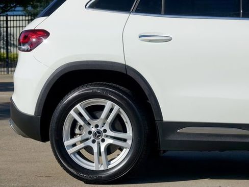 Used 2021 Mercedes-Benz GLA 250 250 * 1-OWNER * Premium * image 30