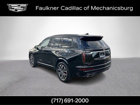 Certified 2023 Cadillac XT6 Sport w/ Technology Package image 7