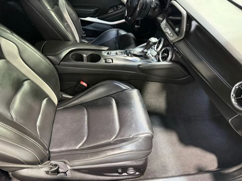 Used 2020 Chevrolet Camaro SS image 26