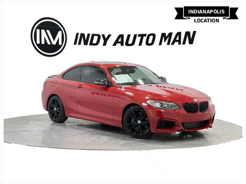 Used 2015 BMW M235i xDrive Coupe image 1