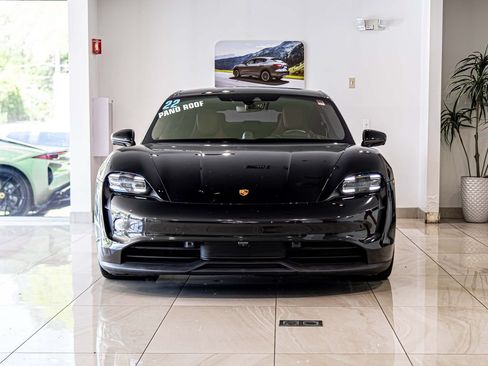 Used 2022 Porsche Taycan 4S AWD/4WD image 2