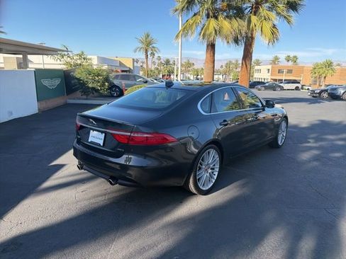 Used 2017 Jaguar XF Prestige image 5