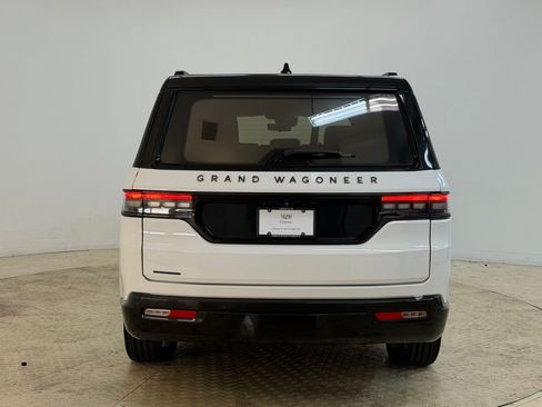 Used 2023 Jeep Grand Wagoneer Series III w/ Quick Order Packagew 28T AWD/4WD image 10