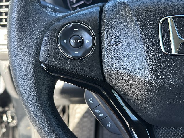 Used 2019 Honda HR-V LX image 19