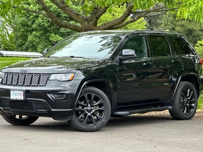 Used 2019 Jeep Grand Cherokee Altitude