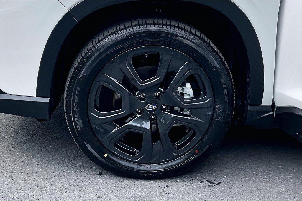 New 2026 Subaru Ascent Bronze Edition AWD/4WD image 9