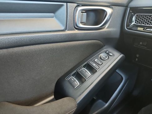 Used 2024 Honda Civic Sport image 23