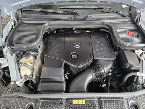 Used 2025 Mercedes-Benz GLE 350 GLE 350 4MATIC image 10