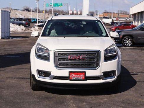 Used 2015 GMC Acadia SLT image 4