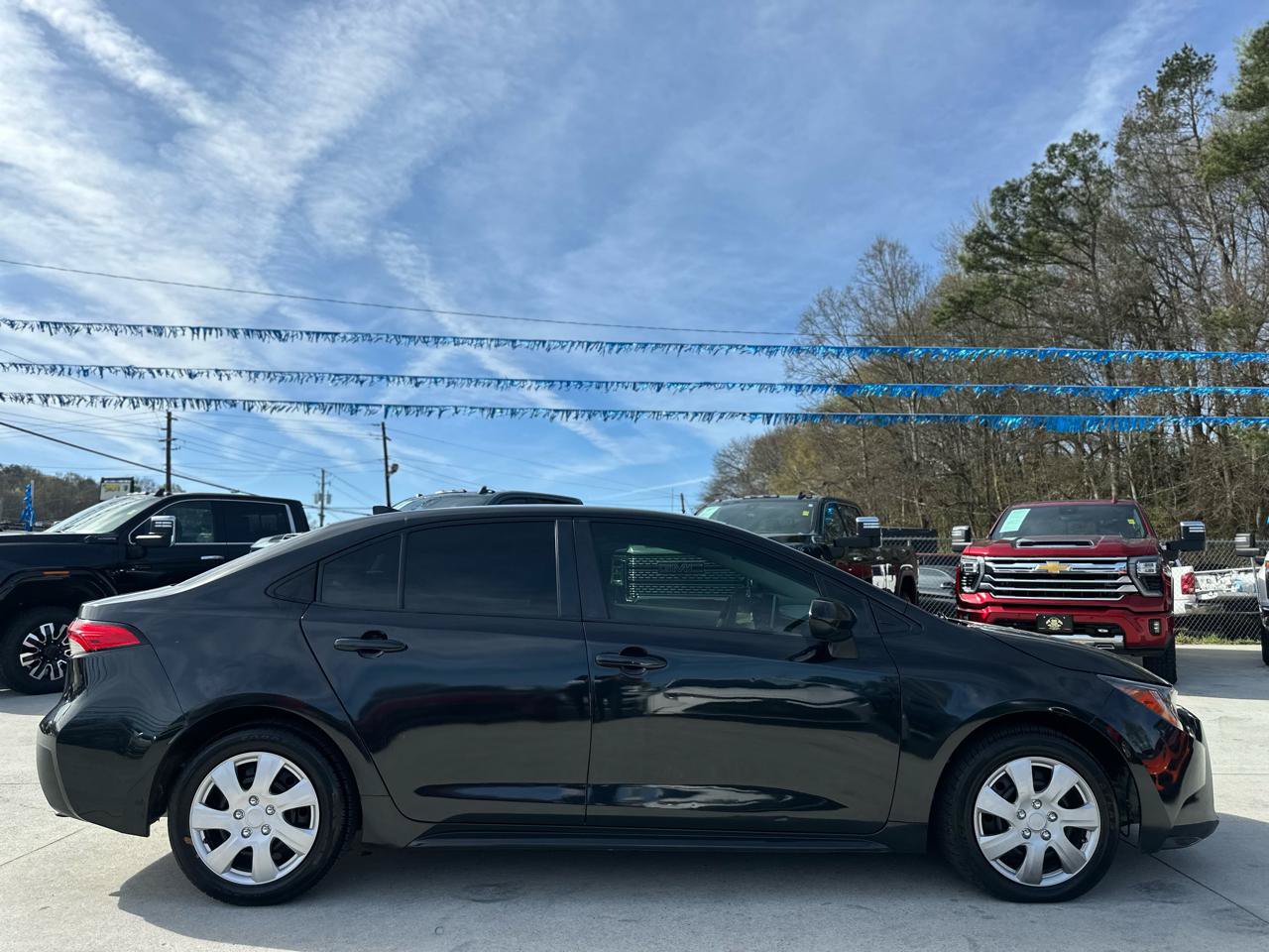 Used 2020 Toyota Corolla LE FWD image 8