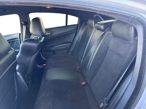 Used 2022 Dodge Charger R/T w/ Plus Group image 11