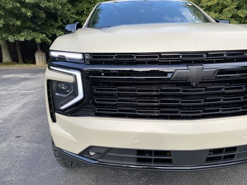 New 2026 Chevrolet Tahoe High Country AWD/4WD image 14