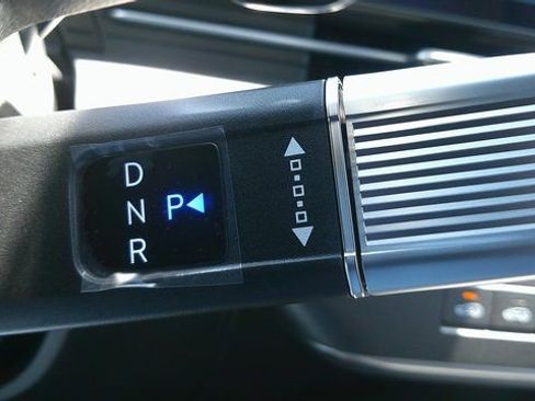 Certified 2026 Hyundai Kona SEL Premium image 10