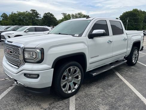Used 2017 GMC Sierra 1500 SLT w/ SLT Premium Package RWD image 19