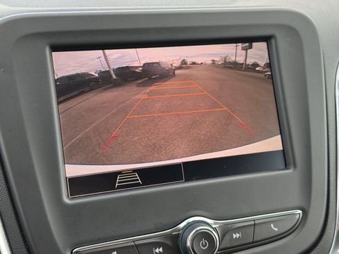 Used 2024 Chevrolet Equinox LT image 22