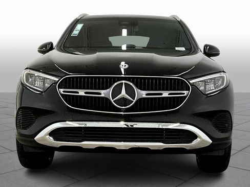 Used 2025 Mercedes-Benz GLC 300 image 3