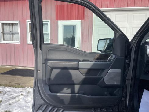 Used 2022 Ford F150 Lariat w/ Equipment Group 502A High AWD/4WD image 12