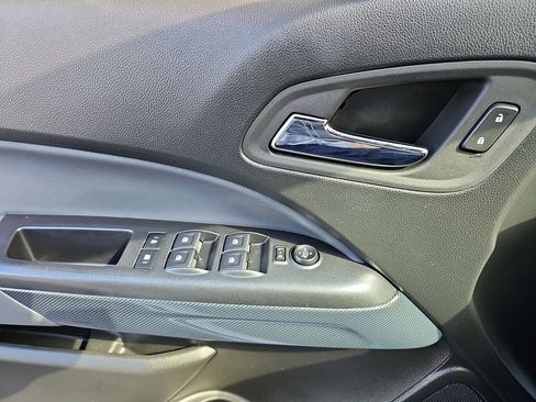 Used 2022 Chevrolet Colorado Z71 image 33