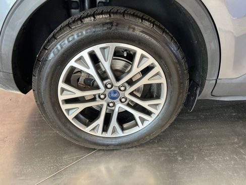 Used 2021 Ford Escape SEL FWD image 10