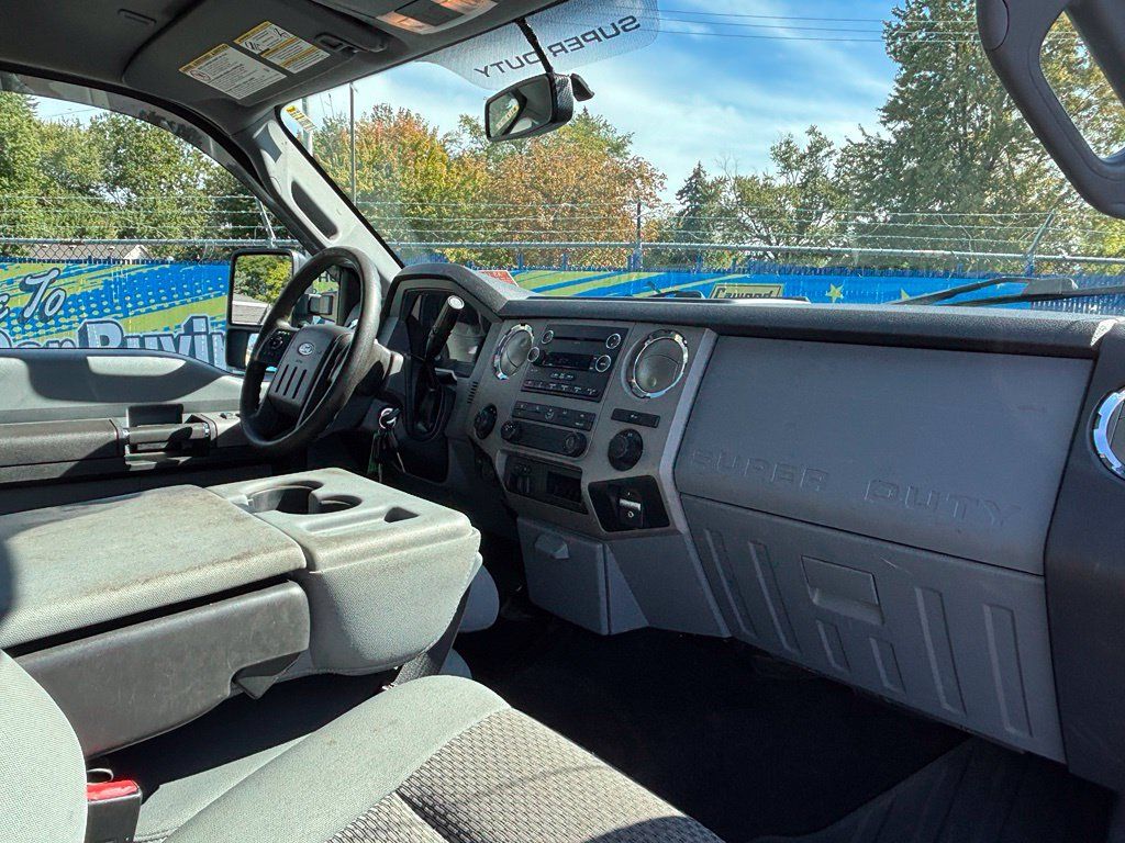 Used 2016 Ford F250 XLT w/ Advanced Security Group AWD/4WD image 18