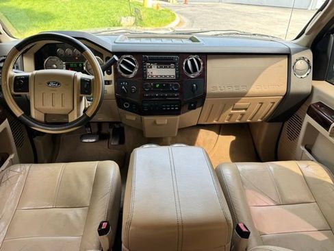 Used 2008 Ford F250 4x4 Crew Cab Super Duty image 16