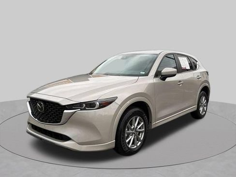 Used 2025 MAZDA CX-5 AWD 2.5 S w/ Select Package image 17