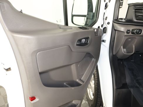 Used 2020 Ford Transit 350 XLT image 37