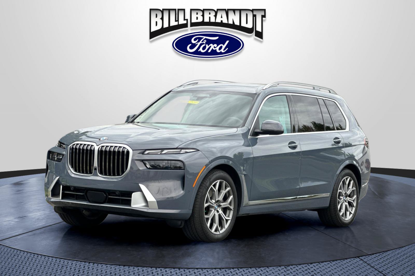 Used 2026 BMW X7 xDrive40i AWD/4WD image 7