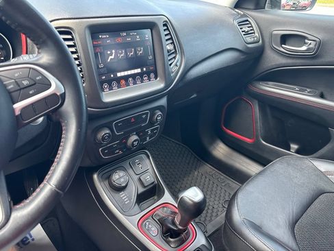 Used 2019 Jeep Compass Trailhawk AWD/4WD image 67