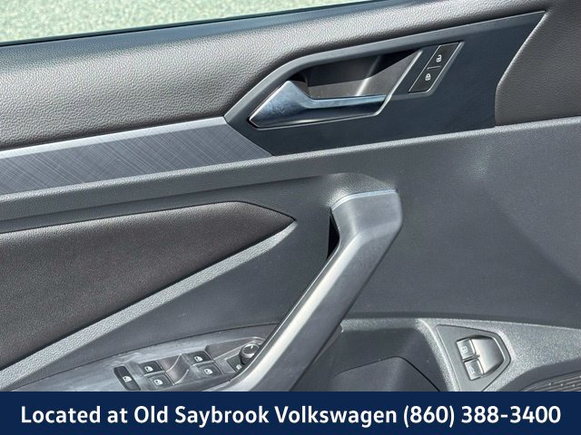Certified 2024 Volkswagen Jetta SE FWD image 31