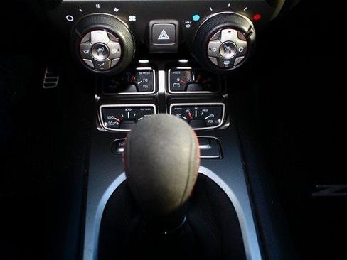 Used 2015 Chevrolet Camaro ZL1 image 17