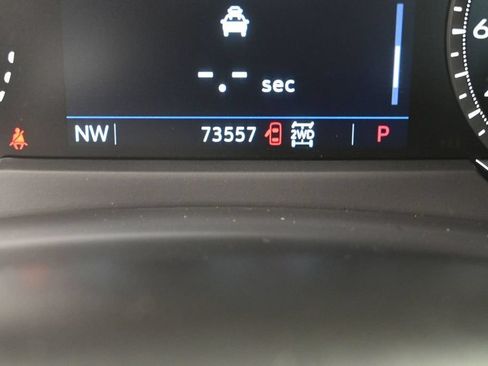 Used 2019 Cadillac XT4 Premium Luxury AWD/4WD image 41