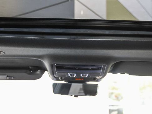 New 2026 Land Rover Range Rover Evoque S image 17