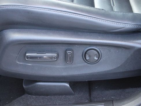 Used 2023 Honda CR-V EX-L image 13
