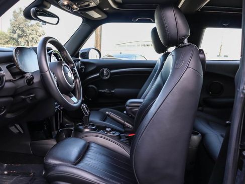 Used 2022 MINI Cooper S image 15