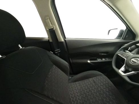 Used 2023 Nissan Kicks SV FWD image 25