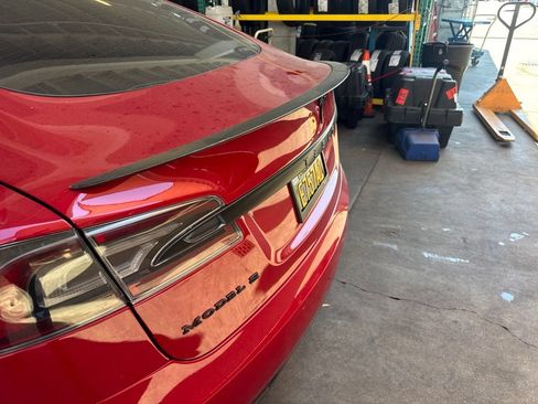 Used 2018 Tesla Model S P100D AWD/4WD image 4