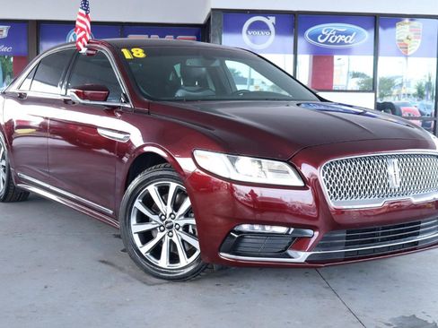 Used 2018 Lincoln Continental Premiere FWD image 2