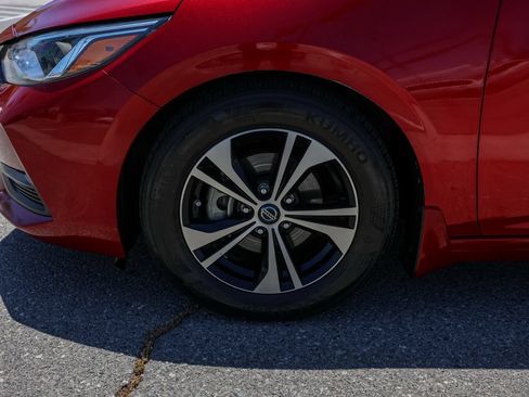 Used 2021 Nissan Sentra SV FWD image 11