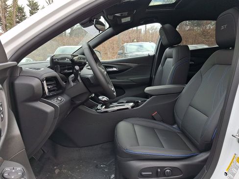 New 2026 Buick Envista Sport Touring w/ Convenience I Package image 6